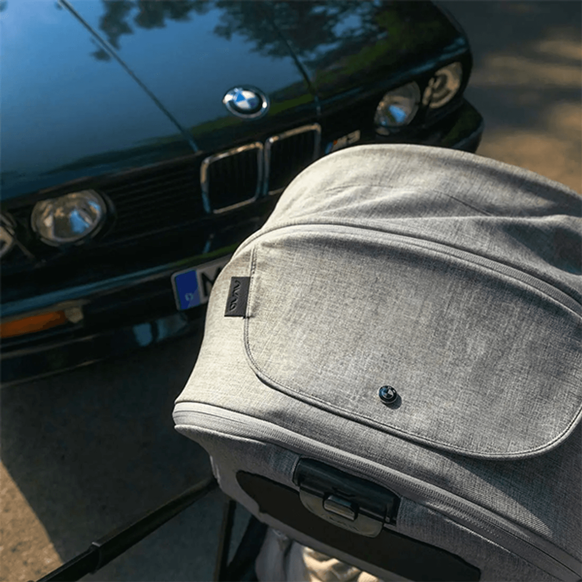 Nuna | Triv Next Sportsvogn | BMW  Collection | Graphene