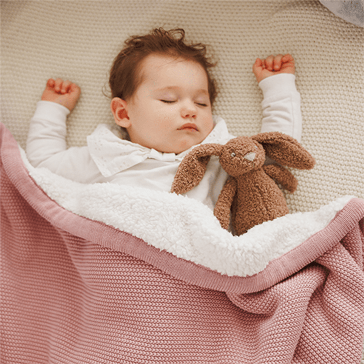 Babyono | Bomullsteppe med fleece | 75x100 cm | Rosa Vaffelstrikk