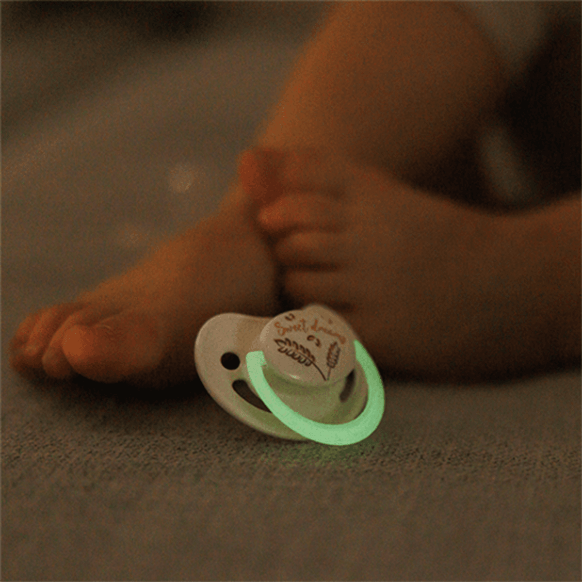 Babyono | Silikon Smokk | 18 mnd +